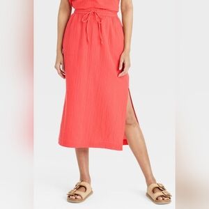 NWT UT Cotton Gauze Midi Skirt Size Small Coral Color